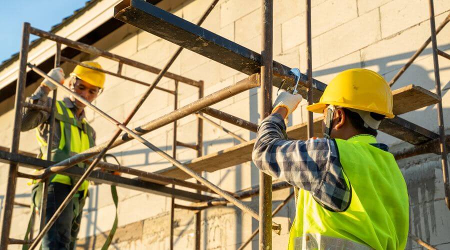 Professional fairlawn roofing services in Alexander, IA